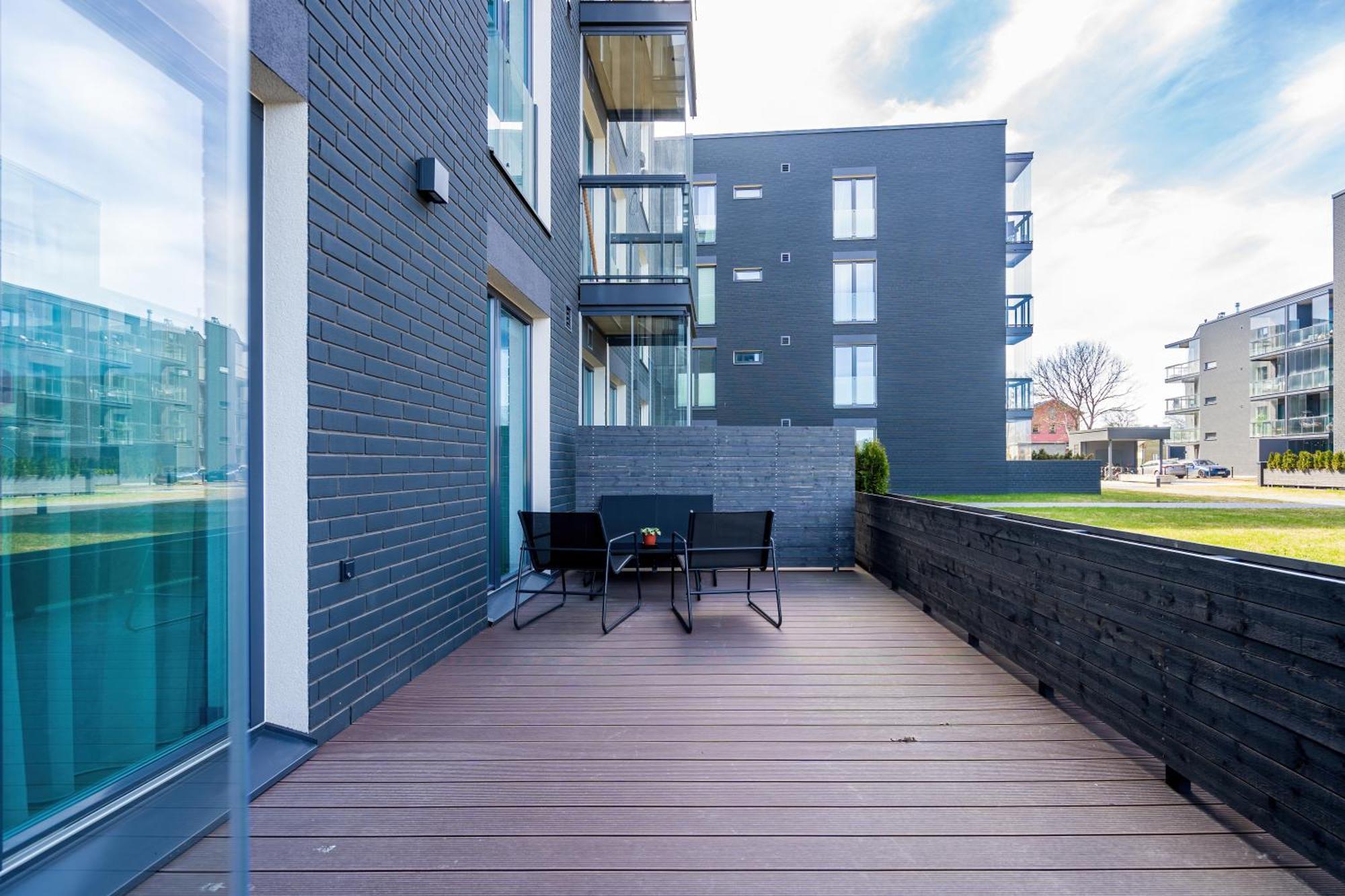 Apartment Dream - Modern Design With Balcony & Free Parking